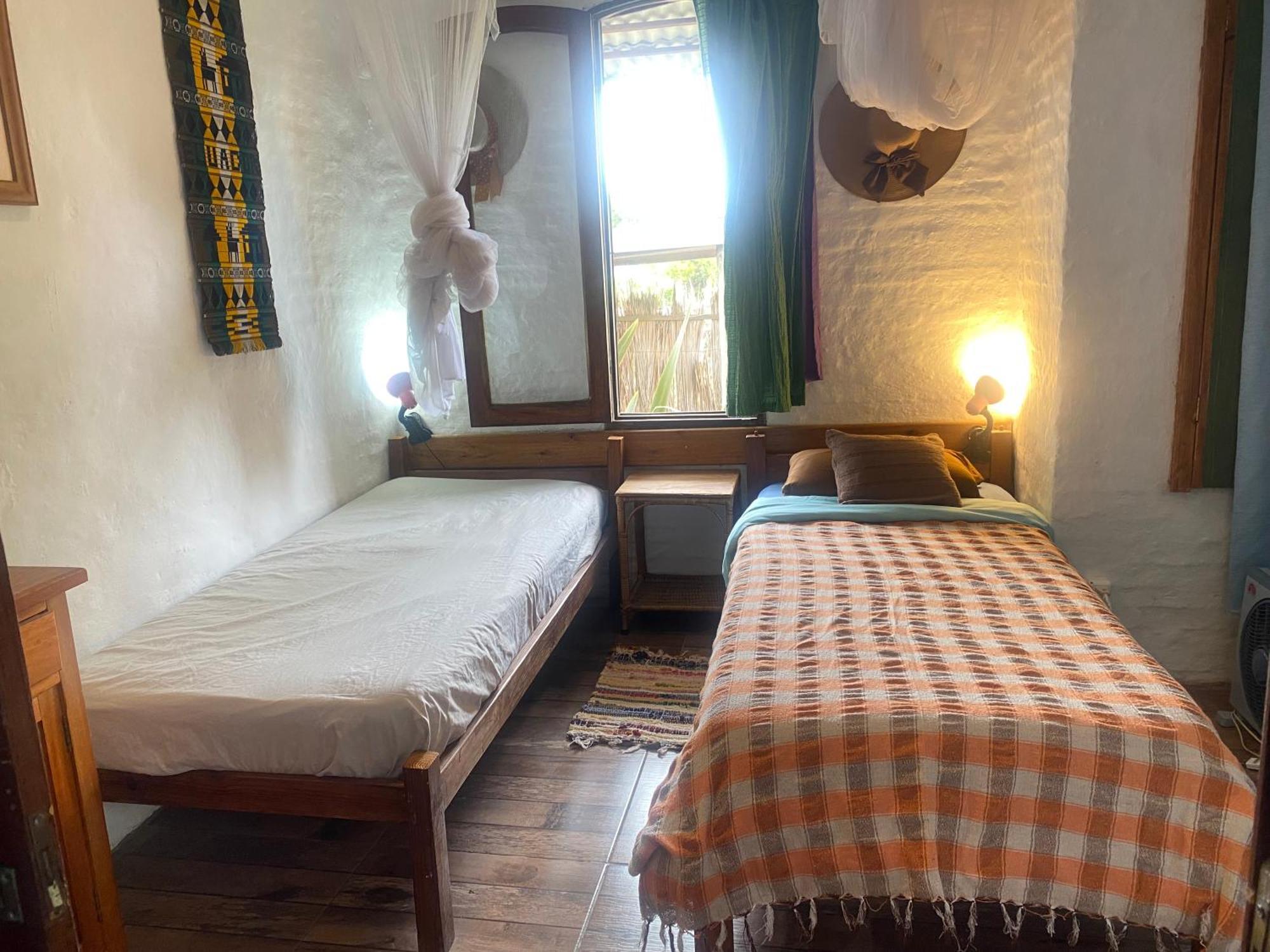 Las Cabanas De Ana ลาปาโลมา ภายนอก รูปภาพ